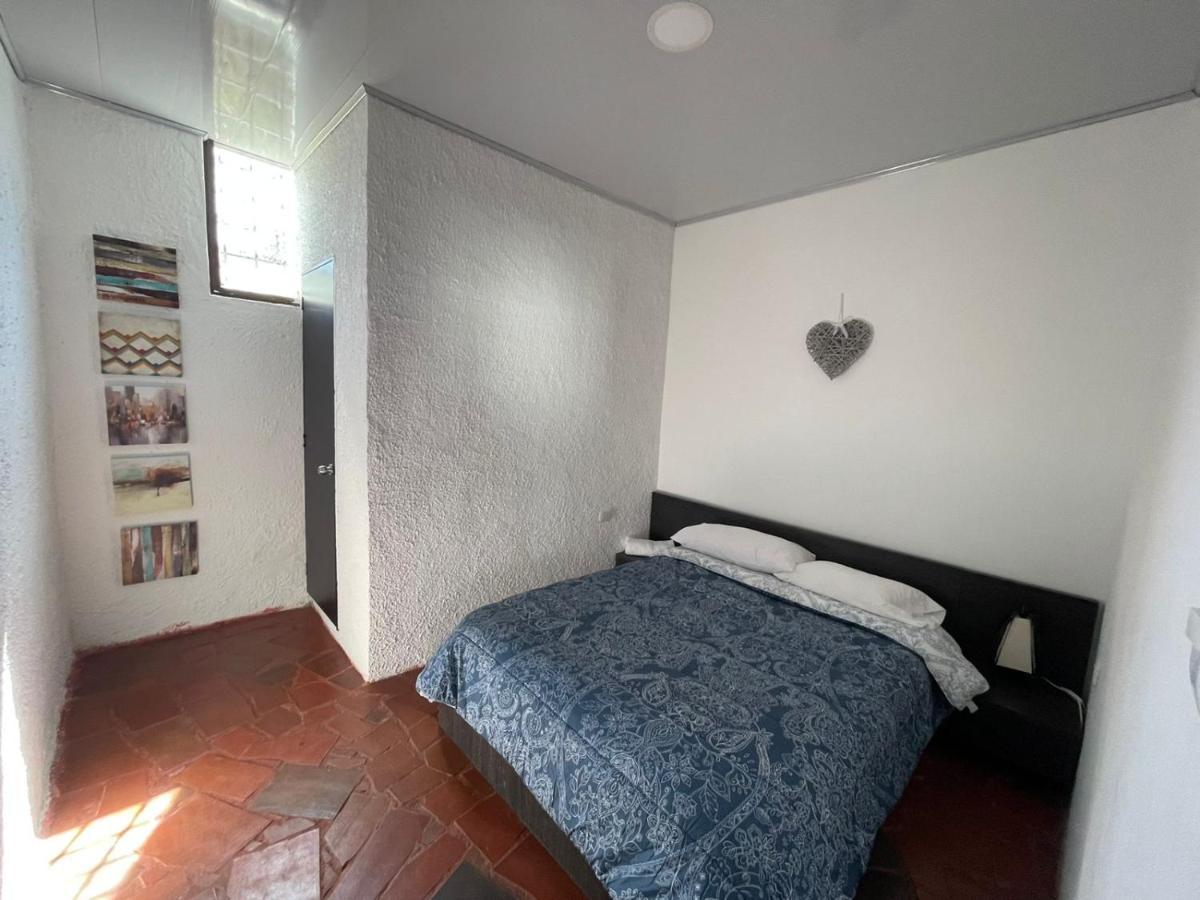 Club Aviva Guatavita - Hostel - Restaurante, Disco & Bar エクステリア 写真