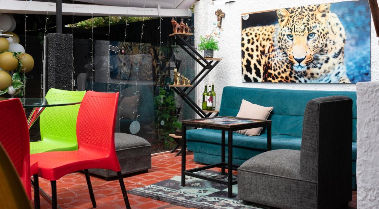 Club Aviva Guatavita - Hostel - Restaurante, Disco & Bar エクステリア 写真
